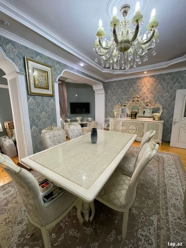 Satılır 3 otaqlı yeni tikili 120 m²