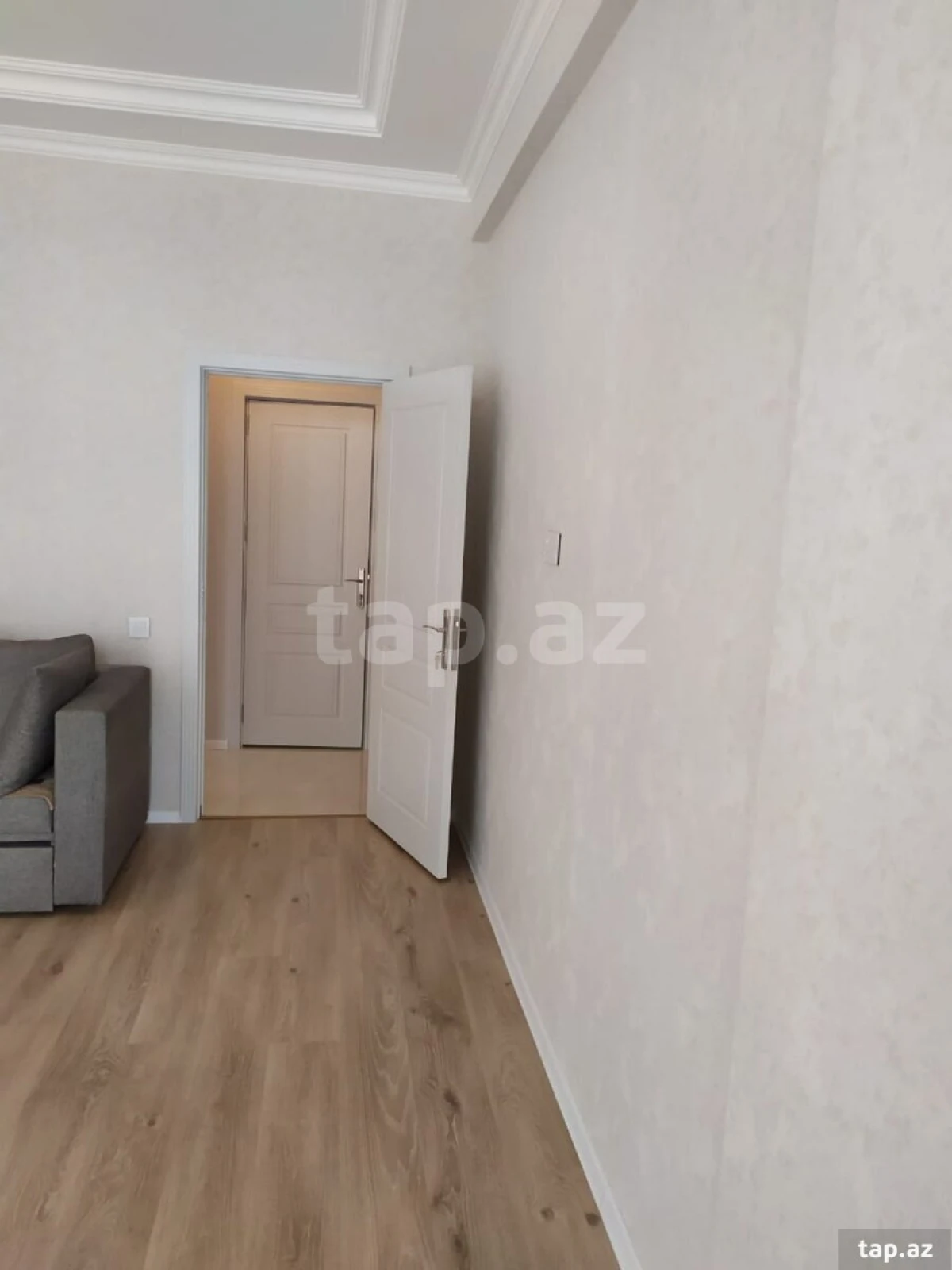Kirayə verilir 2 otaqlı yeni tikili 100 m²