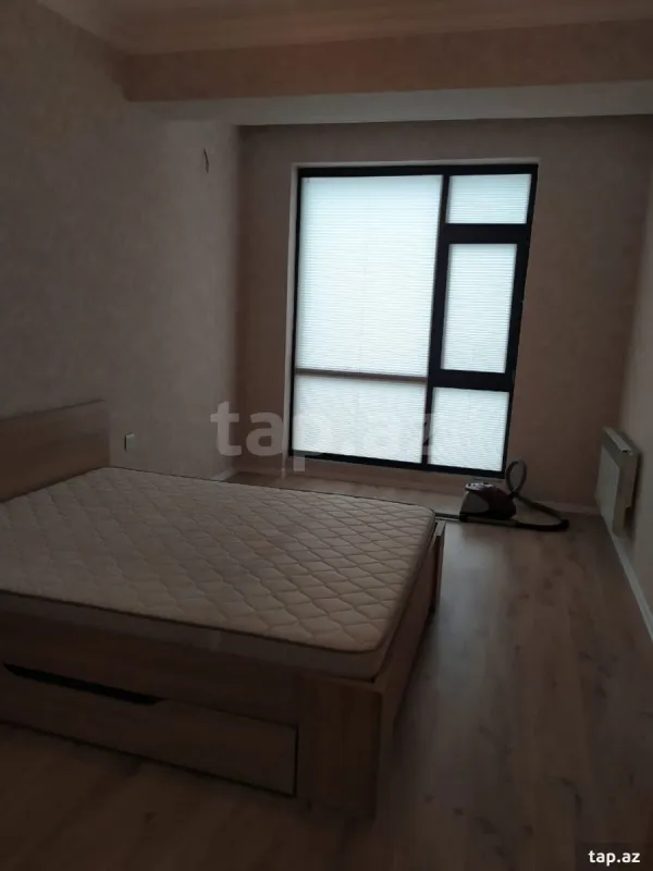 Kirayə verilir 2 otaqlı yeni tikili 100 m²