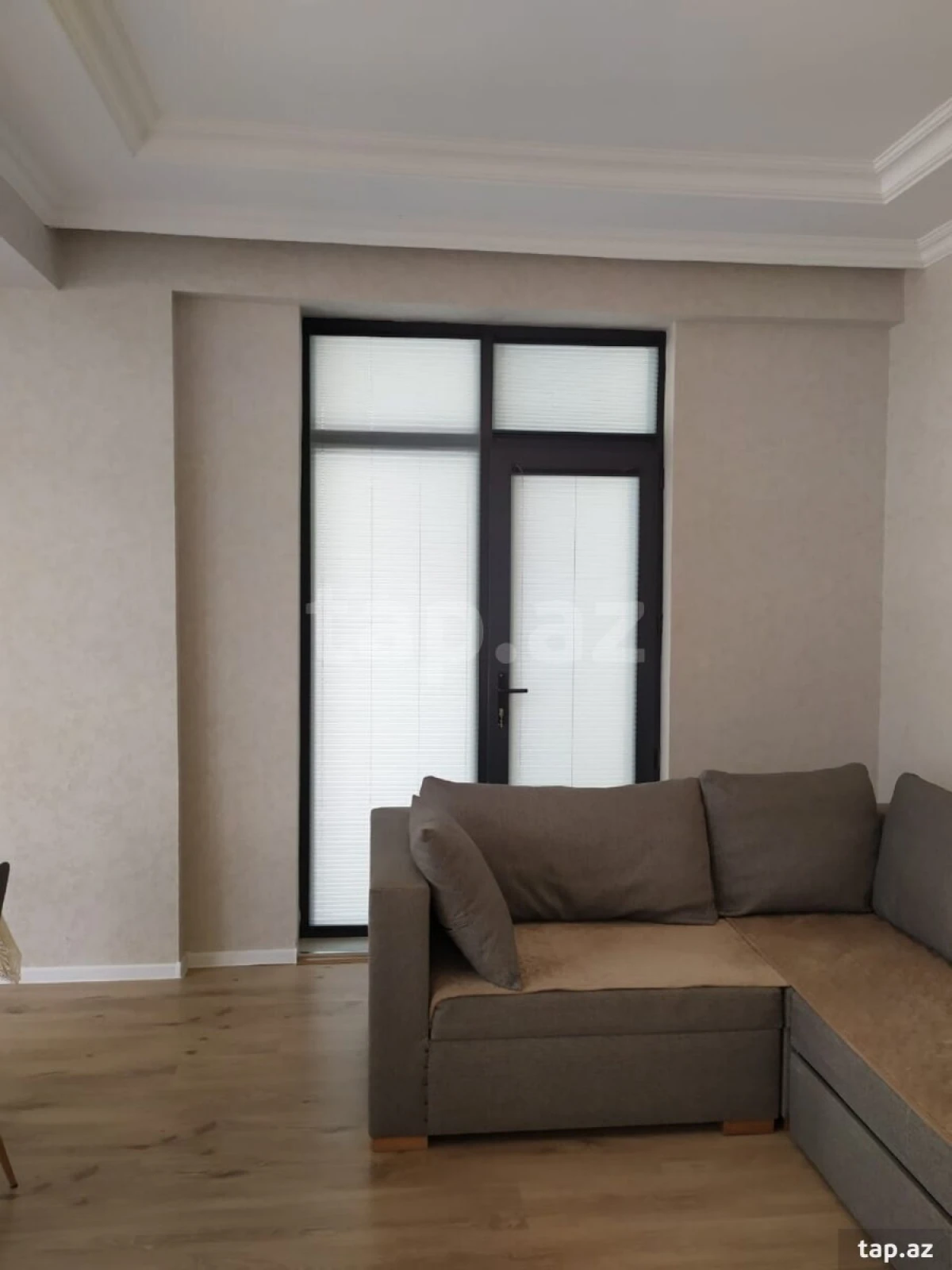 Kirayə verilir 2 otaqlı yeni tikili 100 m²