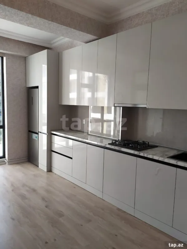 Kirayə verilir 2 otaqlı yeni tikili 100 m²