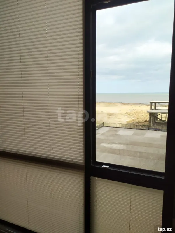 Kirayə verilir 2 otaqlı yeni tikili 100 m²