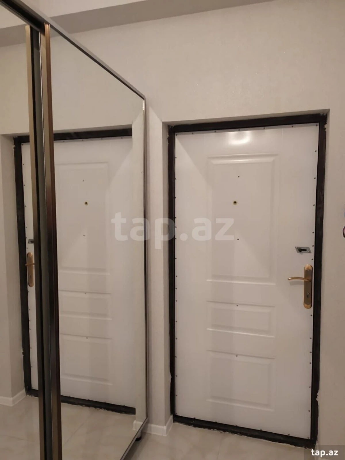 Kirayə verilir 2 otaqlı yeni tikili 100 m²