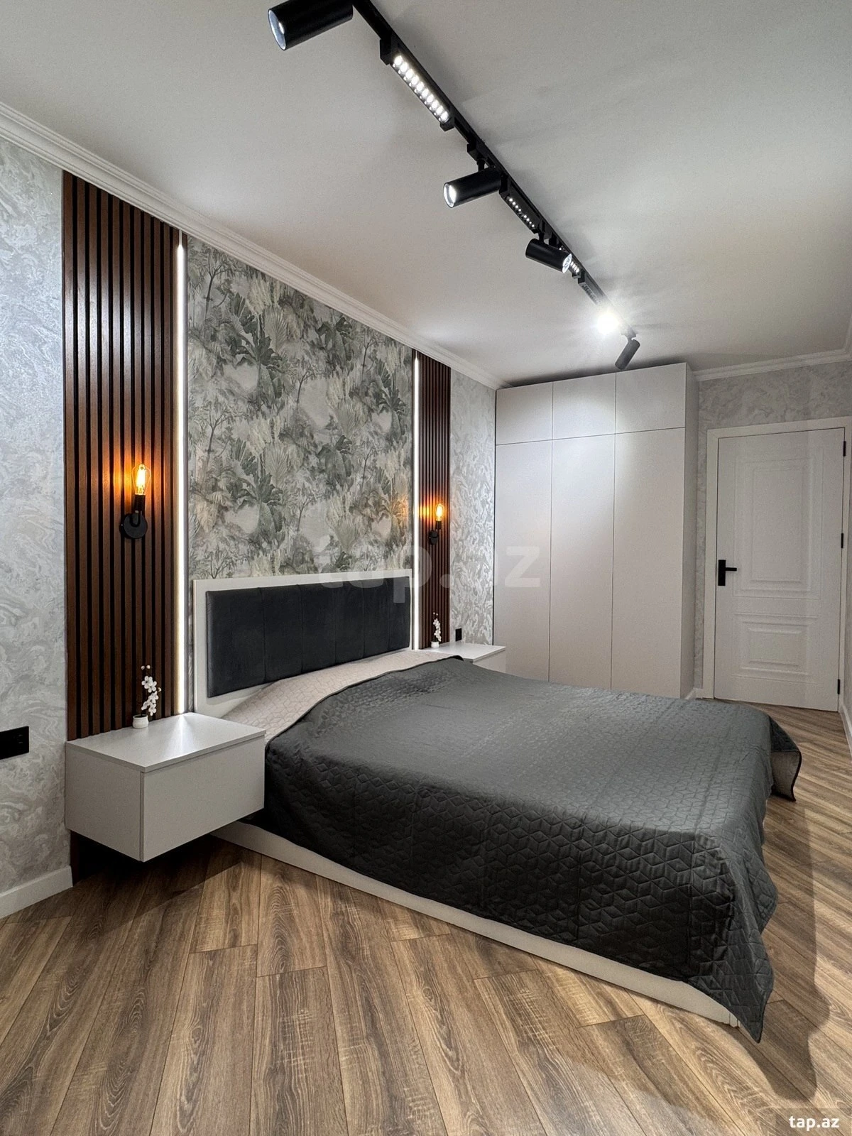 Satılır 2 otaqlı mənzil 55 m²