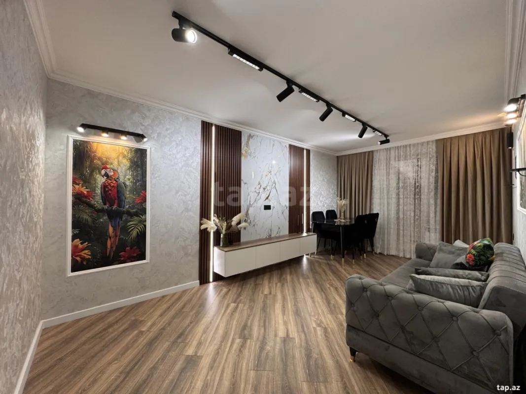 Satılır 2 otaqlı mənzil 55 m²