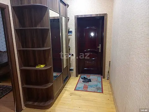 Kirayə verilir 2 otaqlı yeni tikili 70 m²