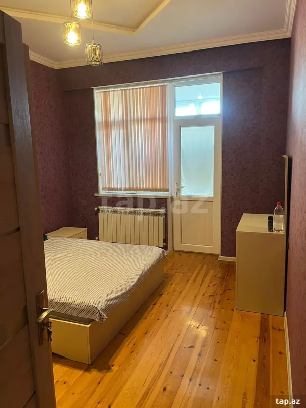 Kirayə verilir 2 otaqlı yeni tikili 68 m²