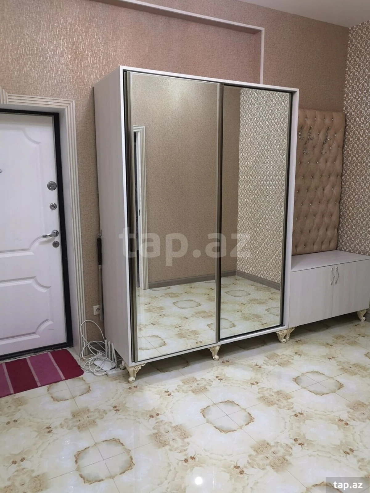 Kirayə verilir 2 otaqlı yeni tikili 100 m²