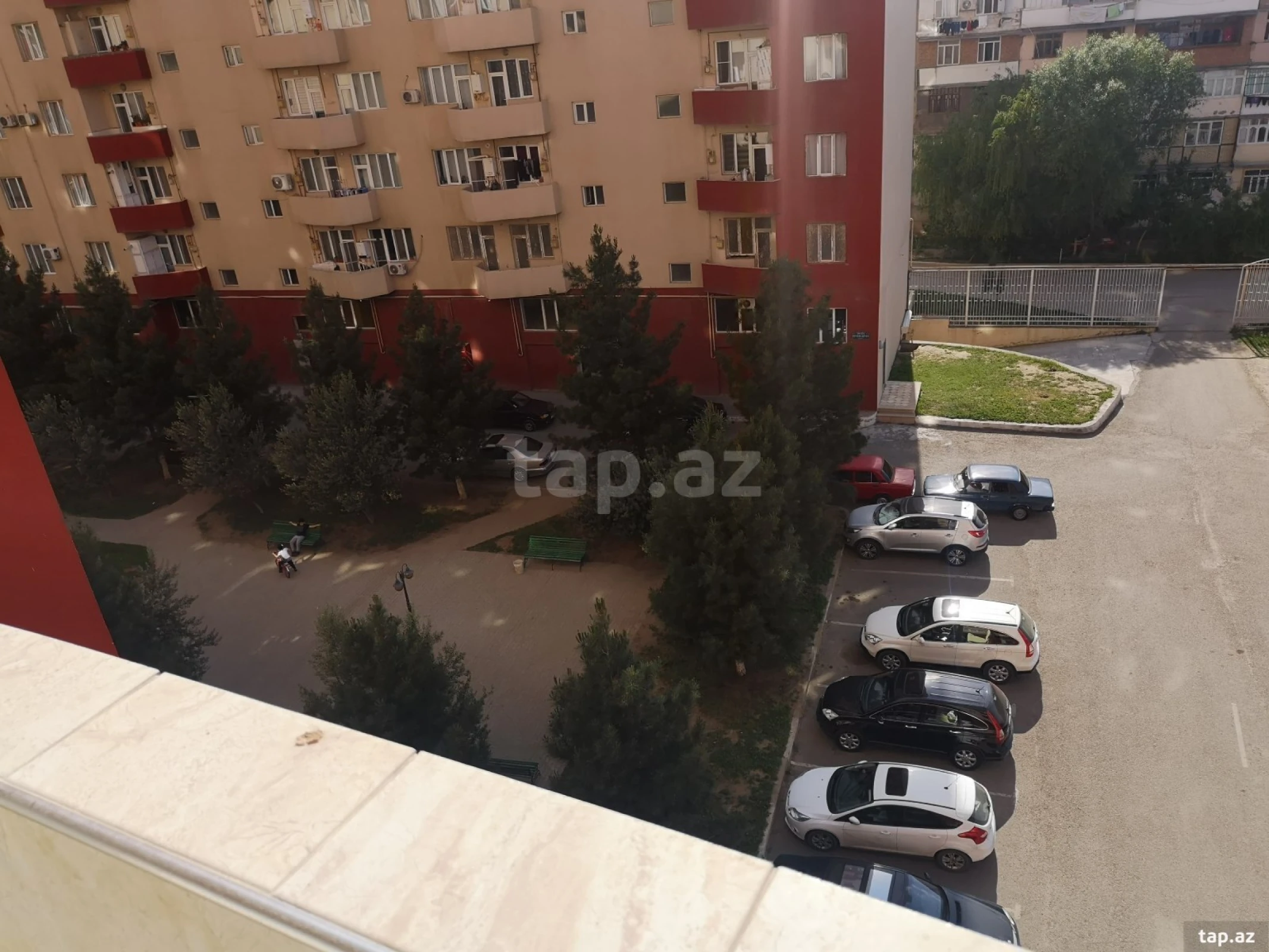 Kirayə verilir 2 otaqlı yeni tikili 100 m²