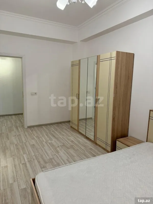 Kirayə verilir 2 otaqlı yeni tikili 60 m²