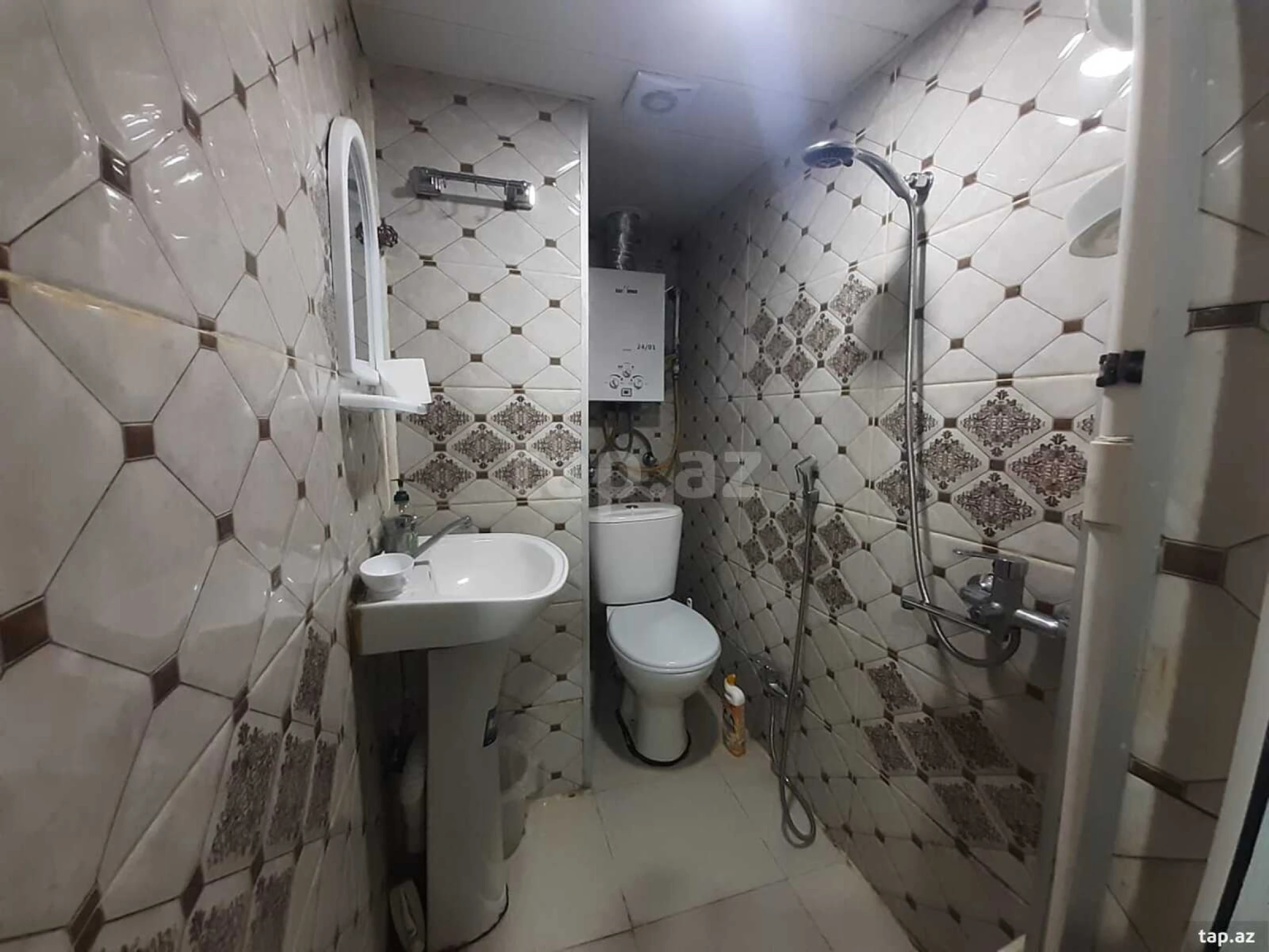 Kirayə verilir 2 otaqlı mənzil 32 m²