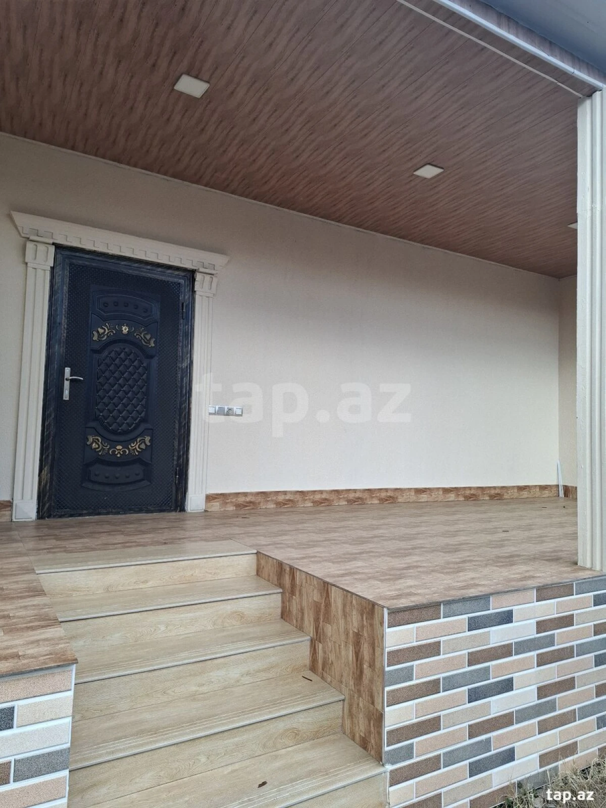 Kirayə verilir 3 otaqlı həyət evi