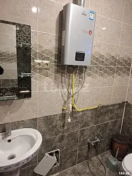 Kirayə verilir 3 otaqlı həyət evi