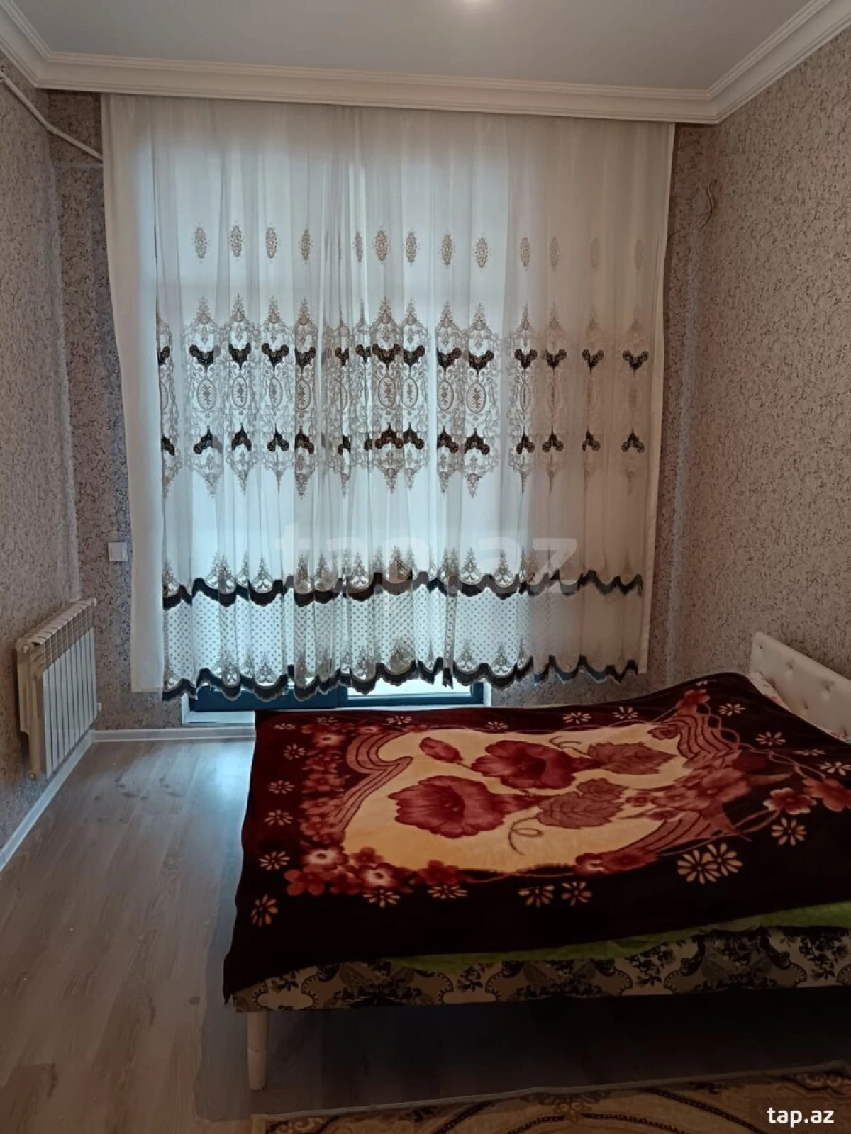Kirayə verilir 2 otaqlı yeni tikili 68 m²