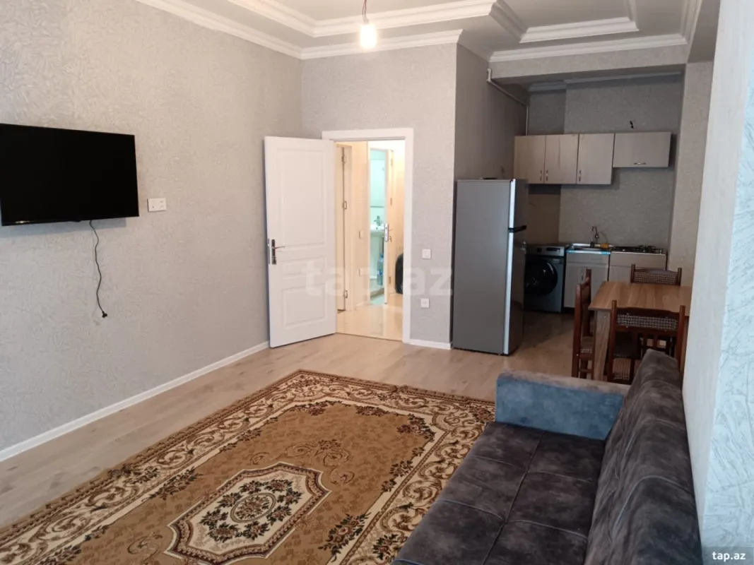 Kirayə verilir 2 otaqlı yeni tikili 68 m²