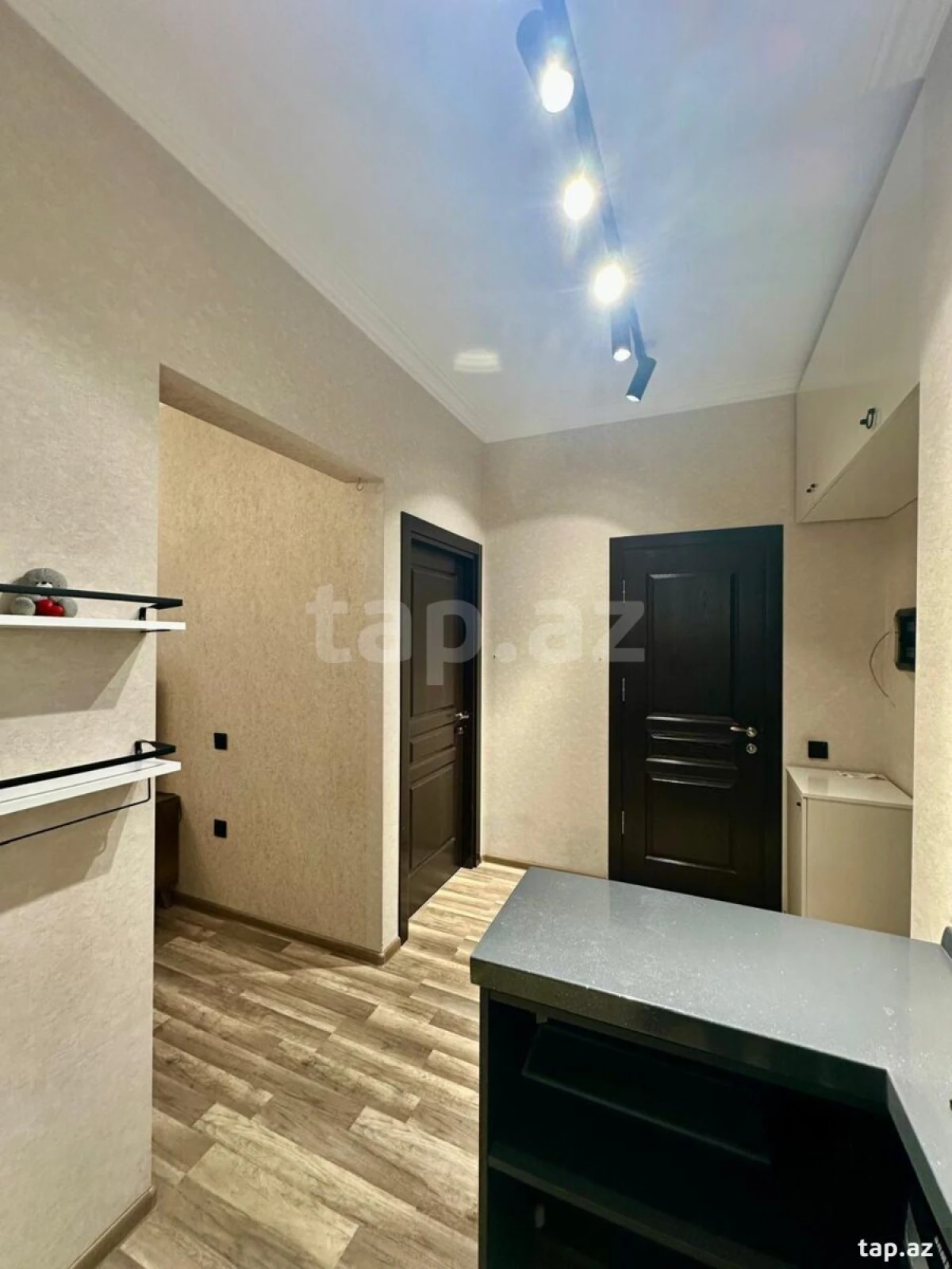 Satılır 2 otaqlı yeni tikili 50 m²