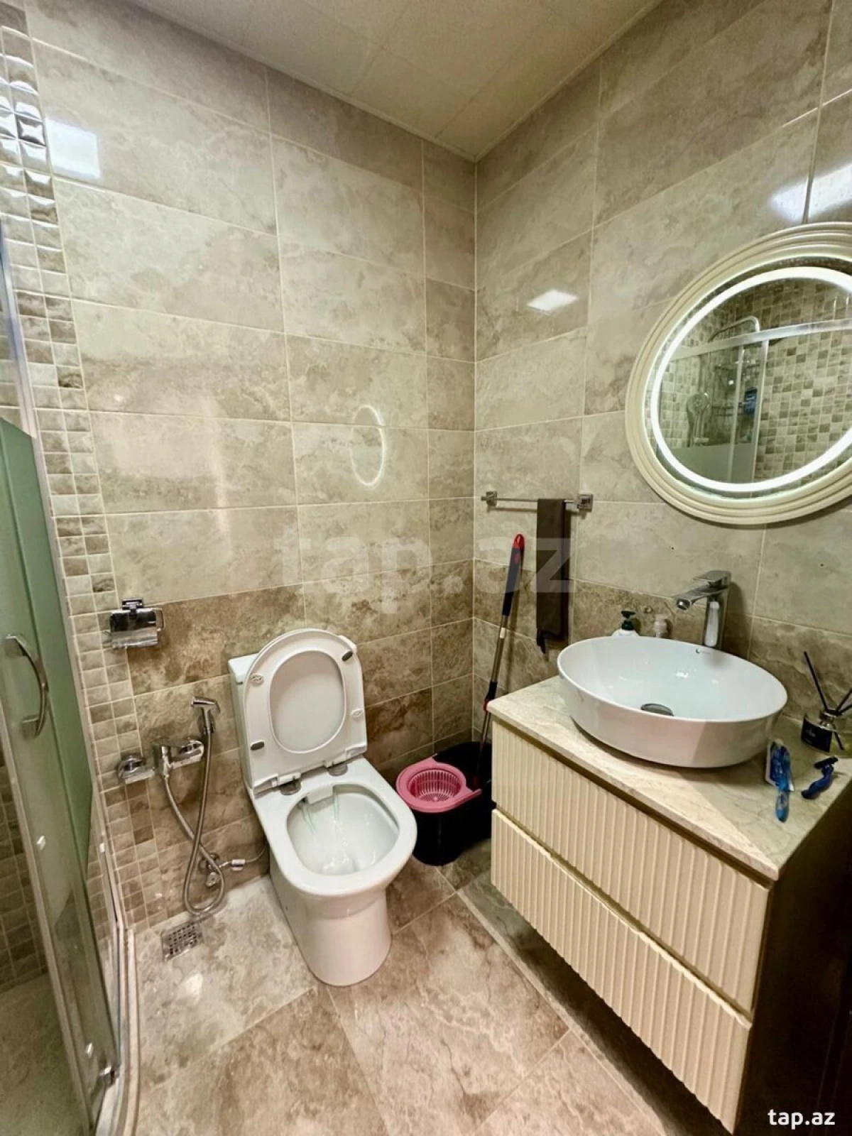 Satılır 2 otaqlı yeni tikili 50 m²