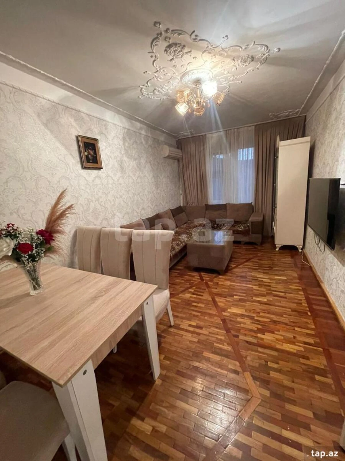Kirayə verilir 2 otaqlı mənzil 70 m²