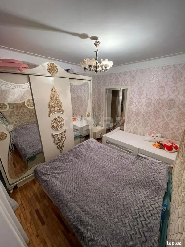 Kirayə verilir 2 otaqlı mənzil 70 m²