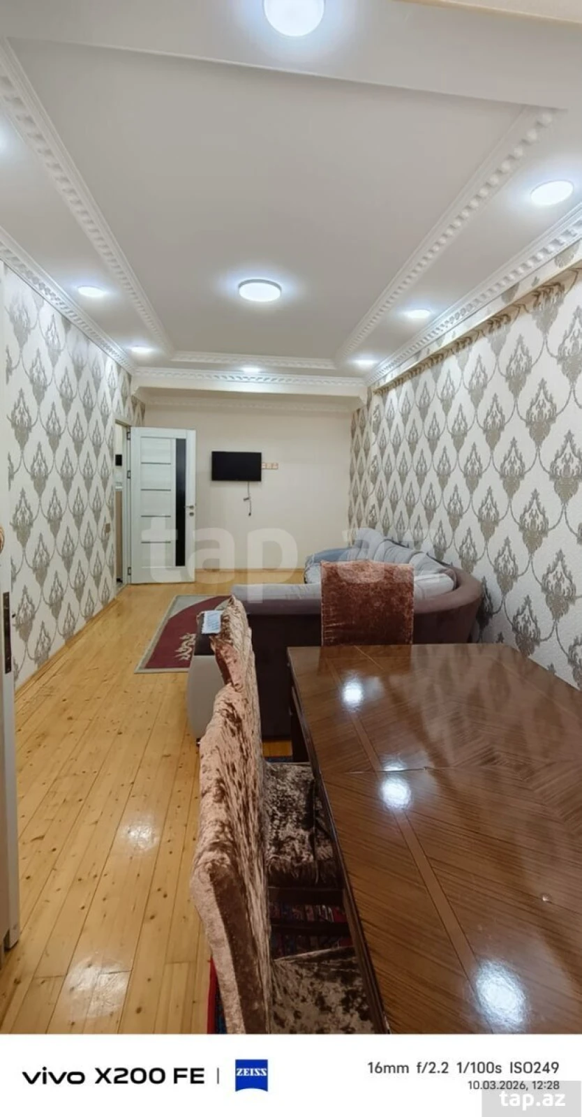 Kirayə verilir 2 otaqlı yeni tikili 60 m²