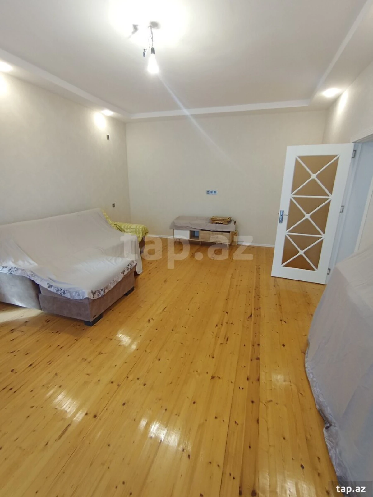 Satılır 4 otaqlı həyət evi 135 m²