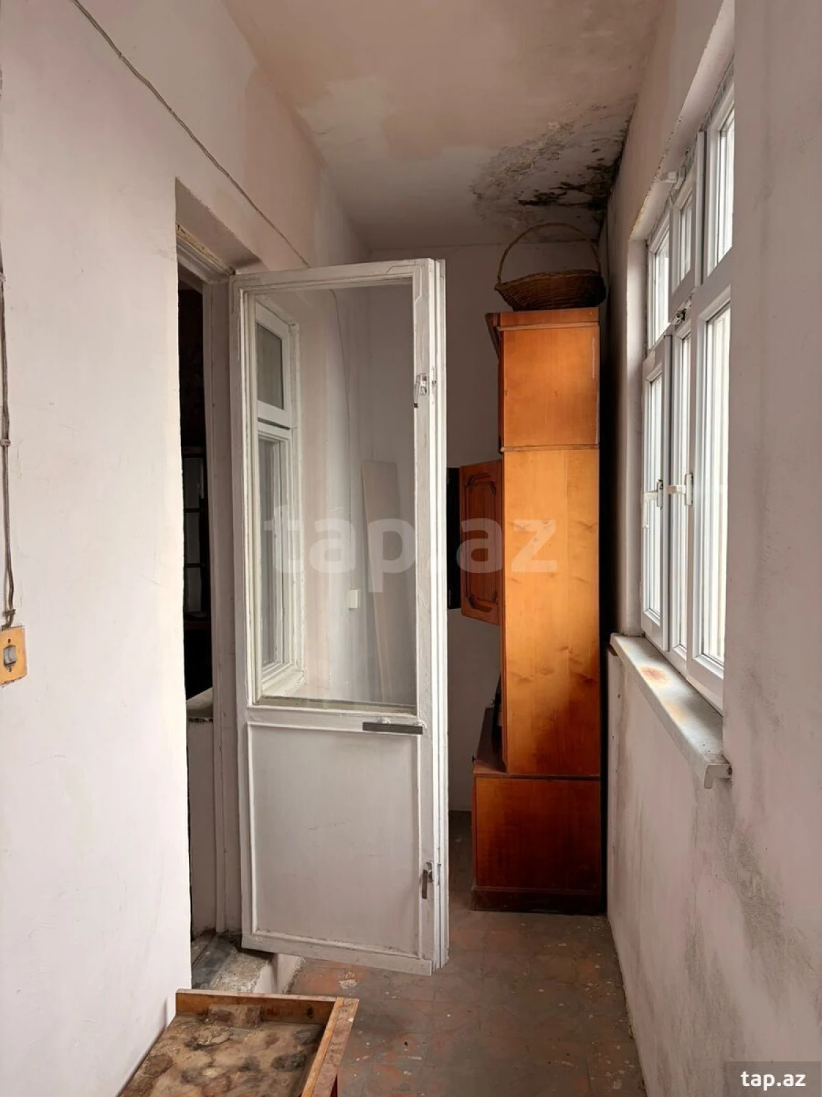 Satılır 2 otaqlı mənzil 67 m²