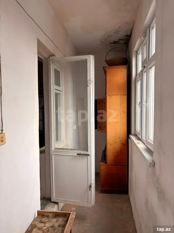 Satılır 2 otaqlı mənzil 67 m²