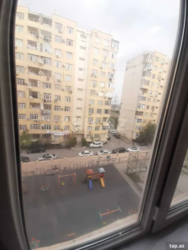 Satılır 2 otaqlı yeni tikili 70 m²