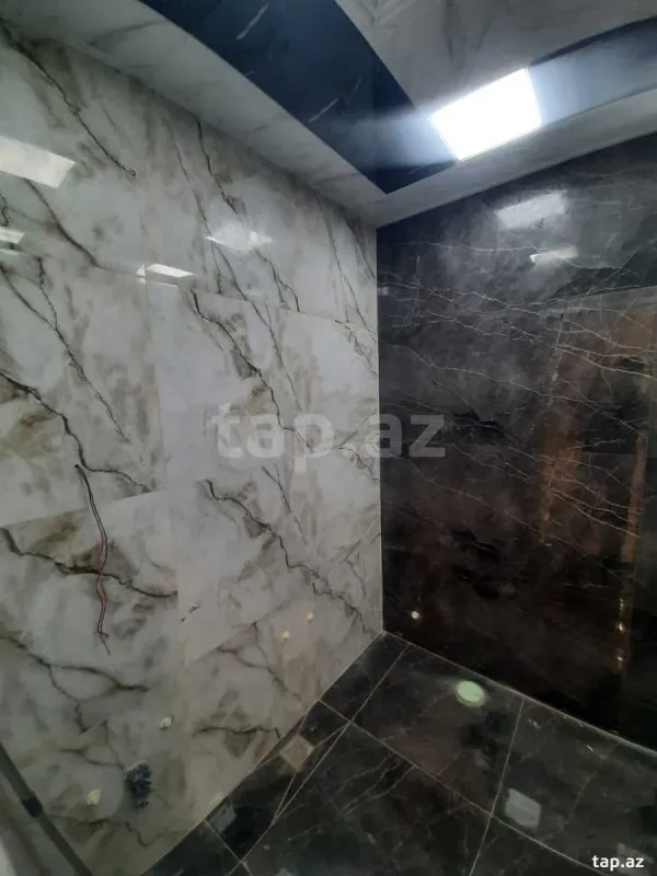 Satılır 2 otaqlı yeni tikili 70 m²