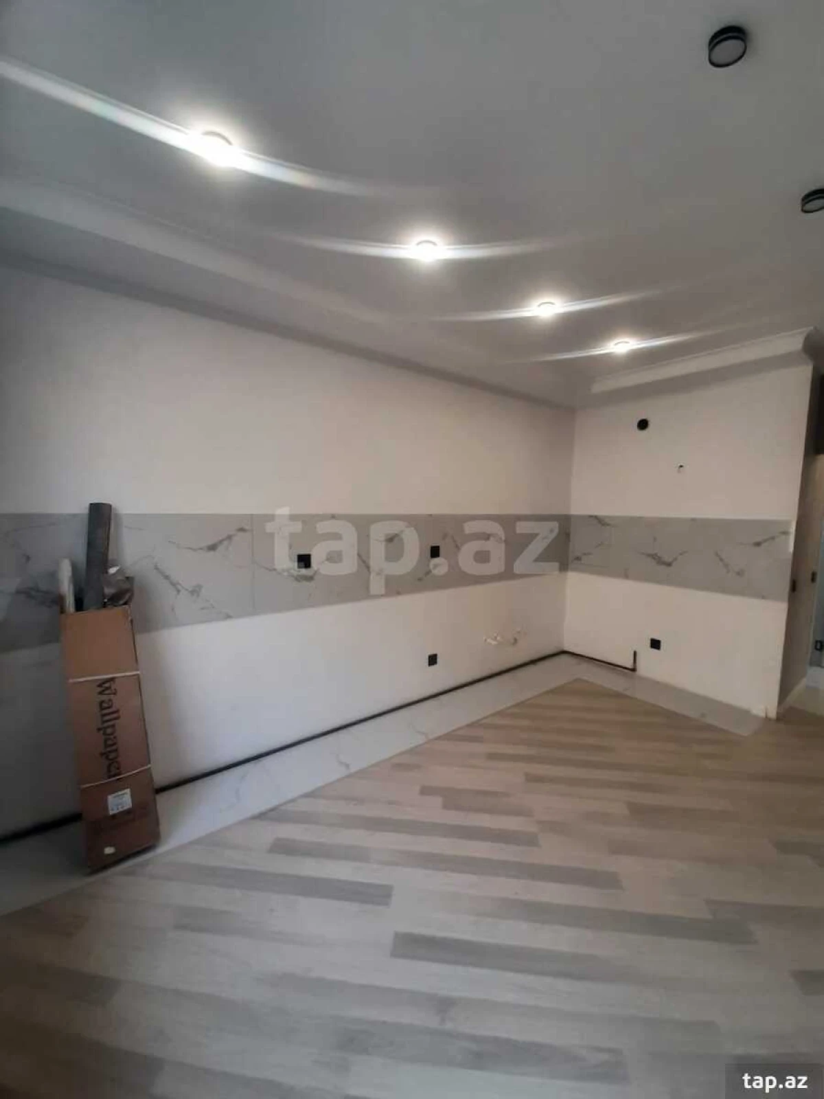 Satılır 2 otaqlı yeni tikili 70 m²