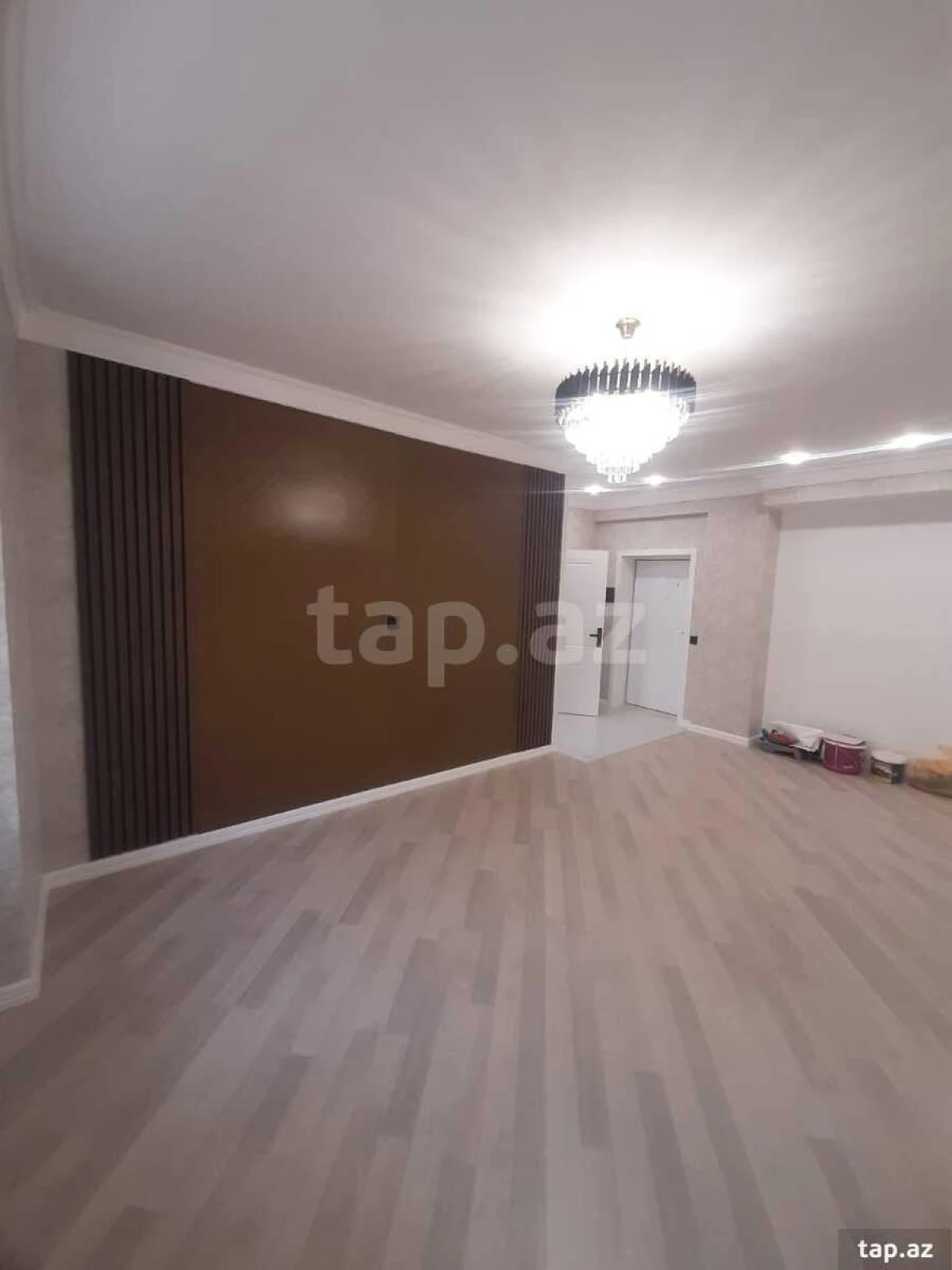Satılır 2 otaqlı yeni tikili 70 m²