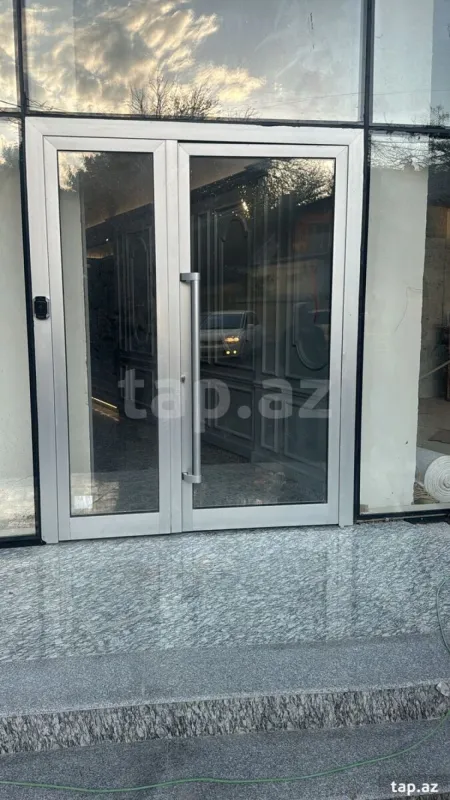 Satılır 3 otaqlı yeni tikili 120 m²