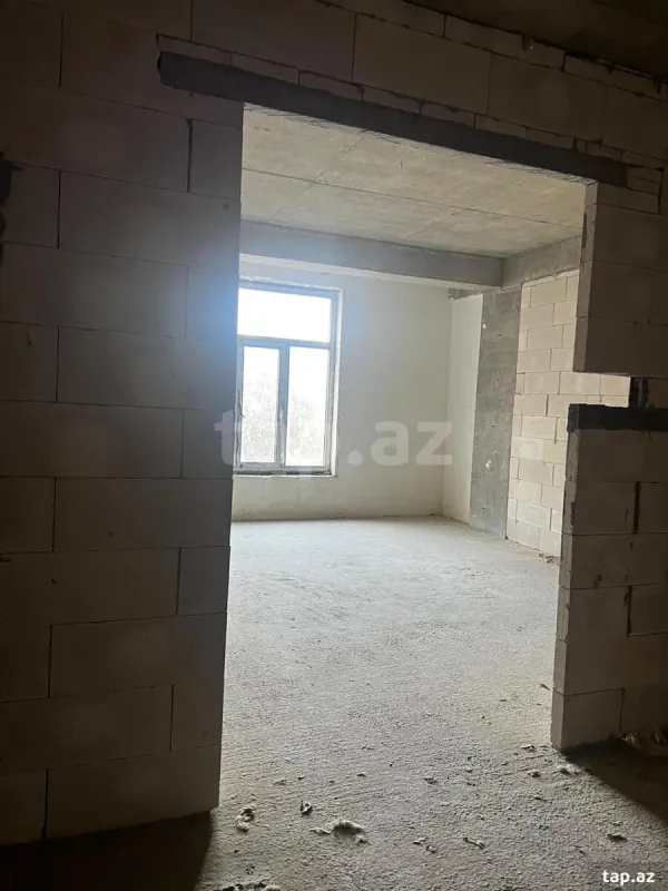 Satılır 3 otaqlı yeni tikili 120 m²