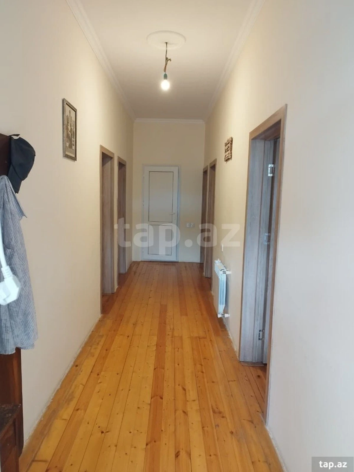 Satılır 4 otaqlı həyət evi