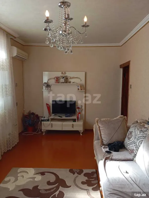 Satılır 2 otaqlı mənzil 65 m²
