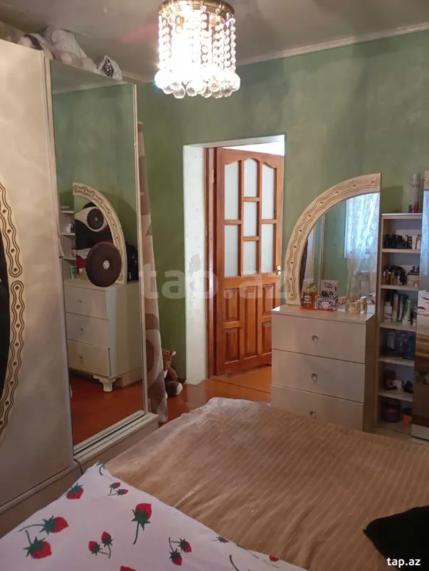 Satılır 2 otaqlı mənzil 65 m²