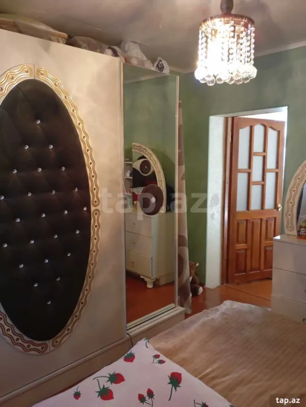 Satılır 2 otaqlı mənzil 65 m²