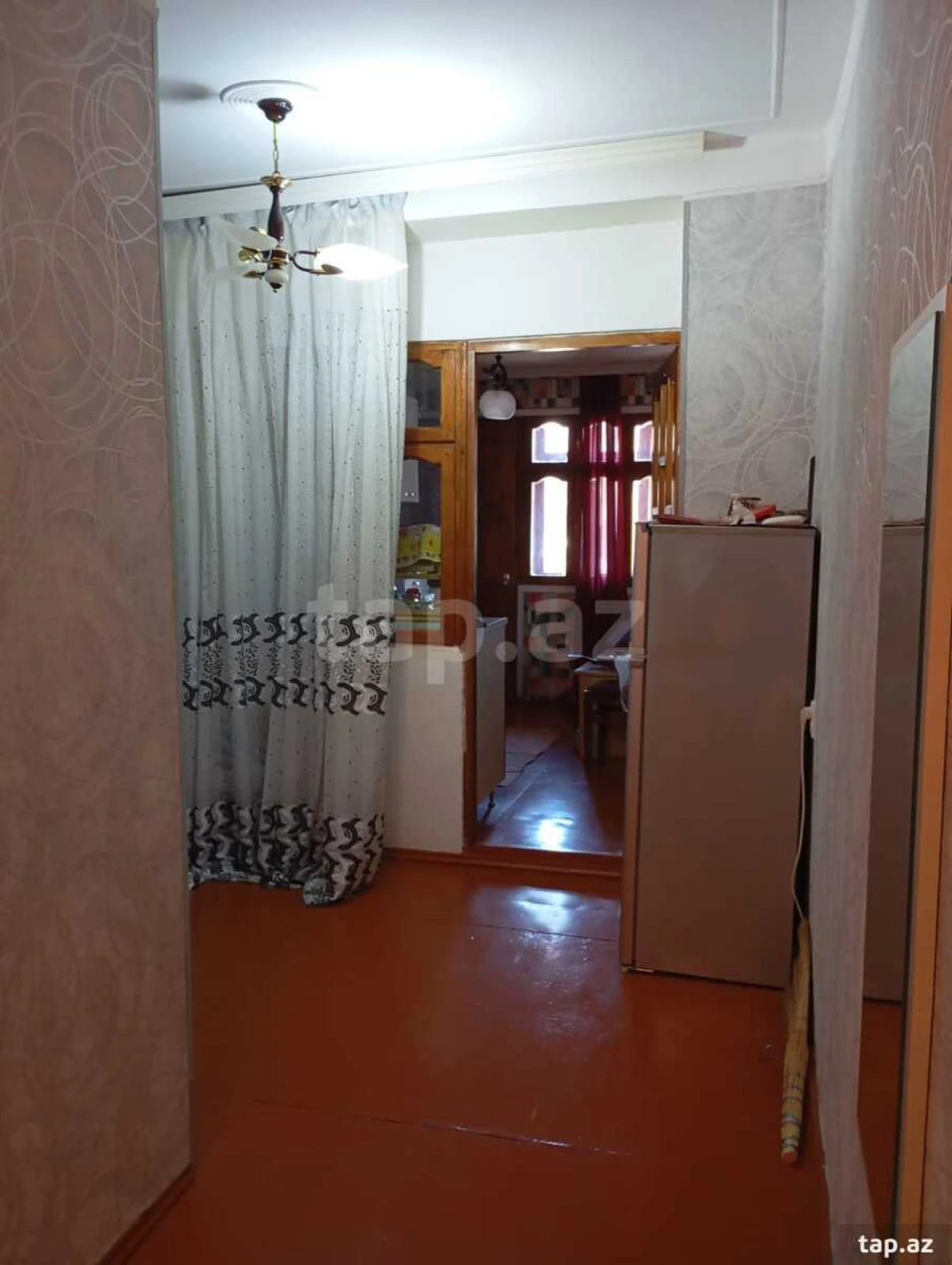 Satılır 2 otaqlı mənzil 65 m²