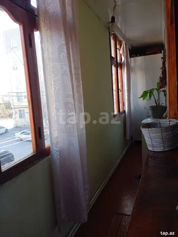 Satılır 2 otaqlı mənzil 65 m²