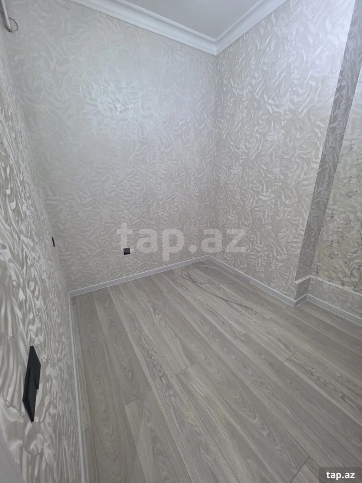 Satılır 2 otaqlı yeni tikili 55 m²