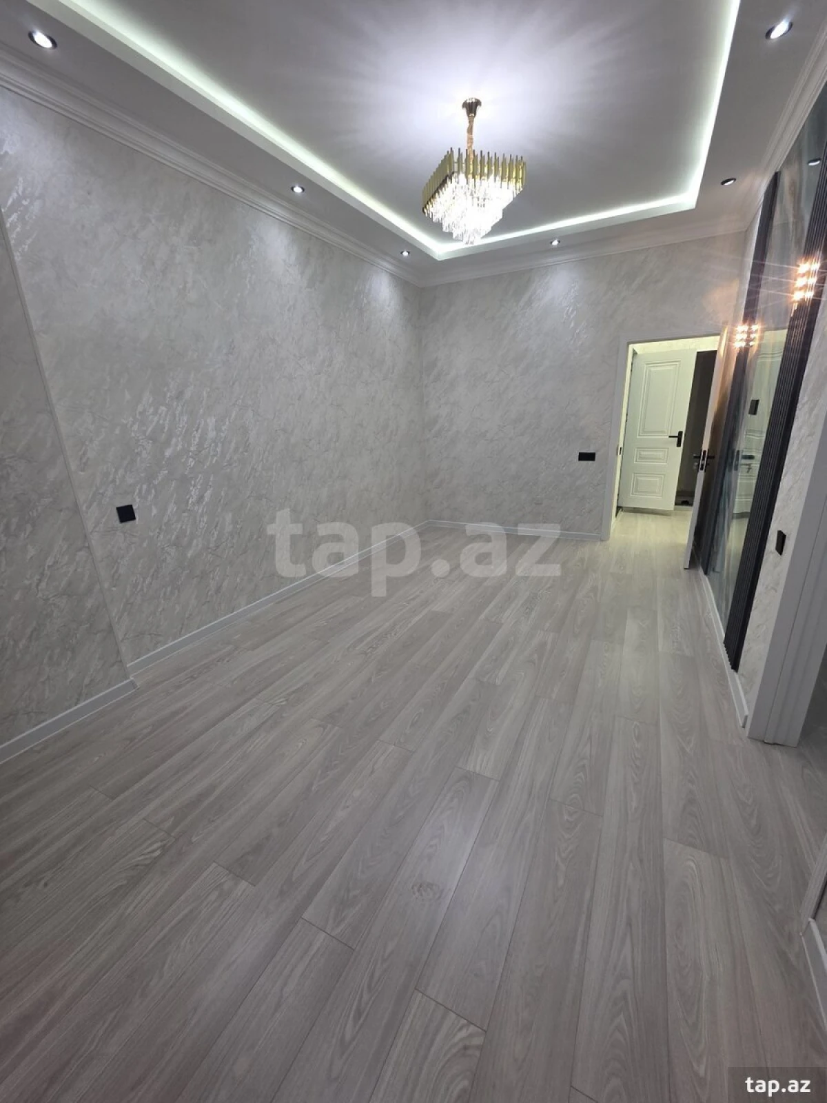Satılır 2 otaqlı yeni tikili 55 m²