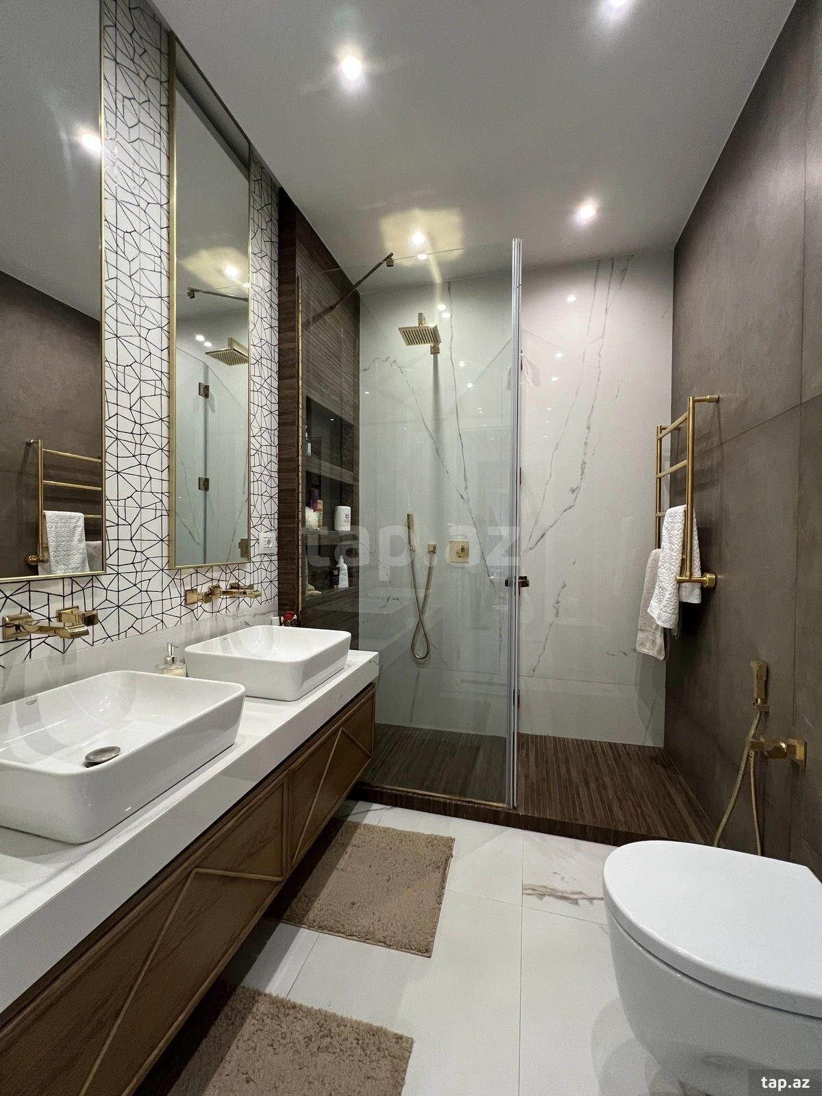 Satılır 4 otaqlı yeni tikili 205 m²