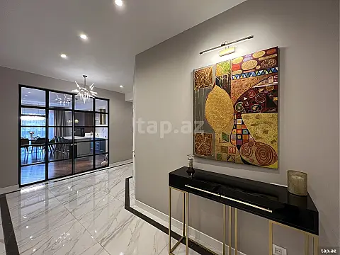 Satılır 4 otaqlı yeni tikili 205 m²