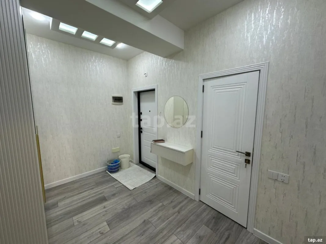 Satılır 3 otaqlı yeni tikili 92 m²