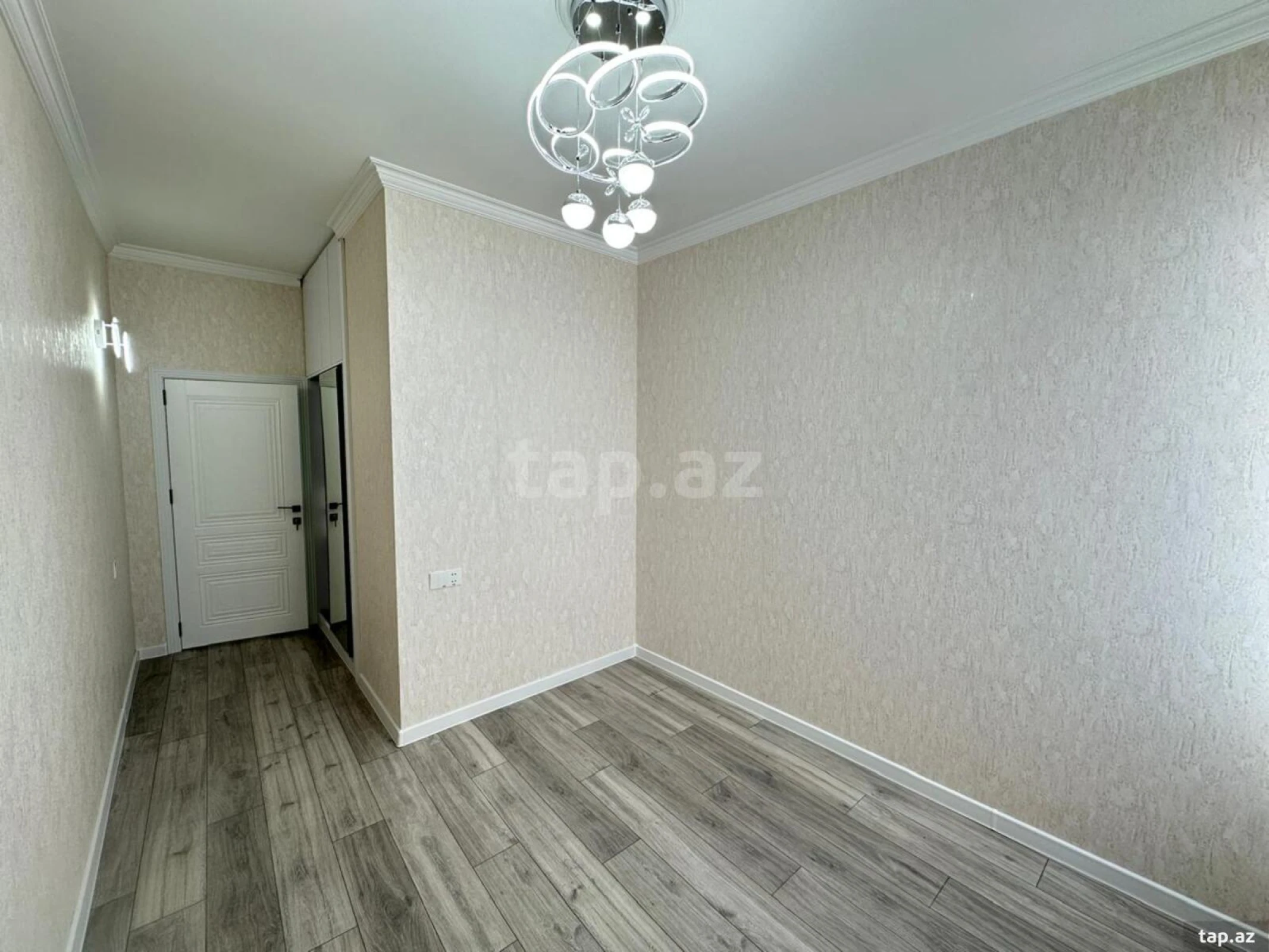 Satılır 3 otaqlı yeni tikili 92 m²