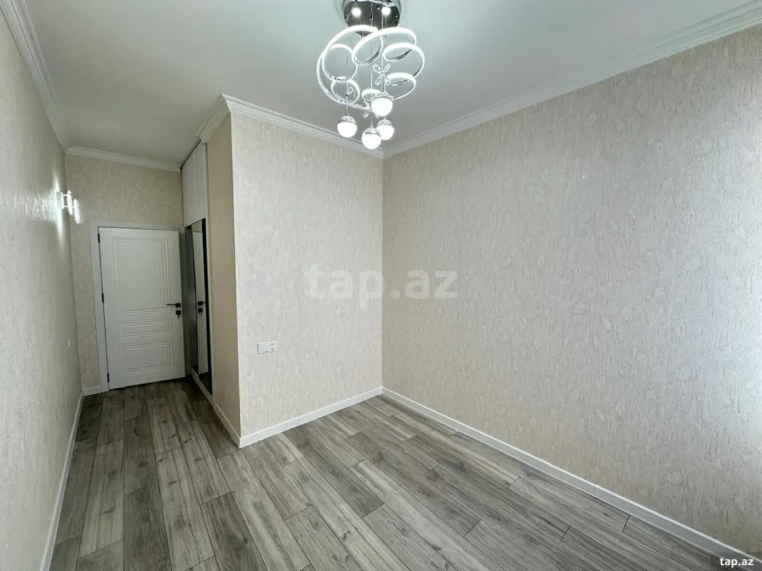 Satılır 3 otaqlı yeni tikili 92 m²