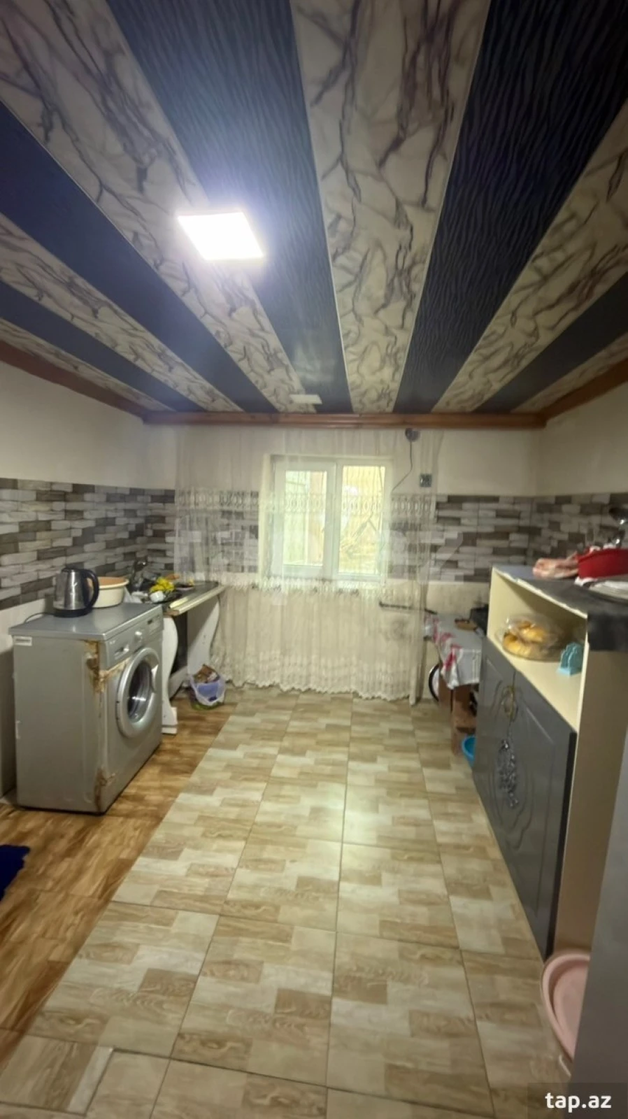 Satılır 5 otaqlı həyət evi