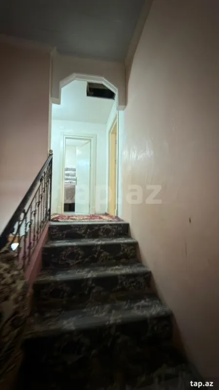 Satılır 5 otaqlı həyət evi