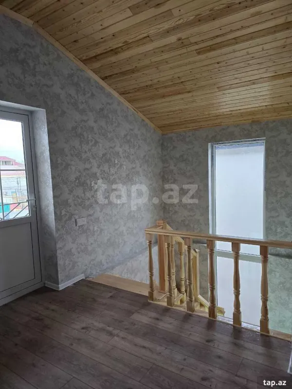 Satılır 5 otaqlı həyət evi