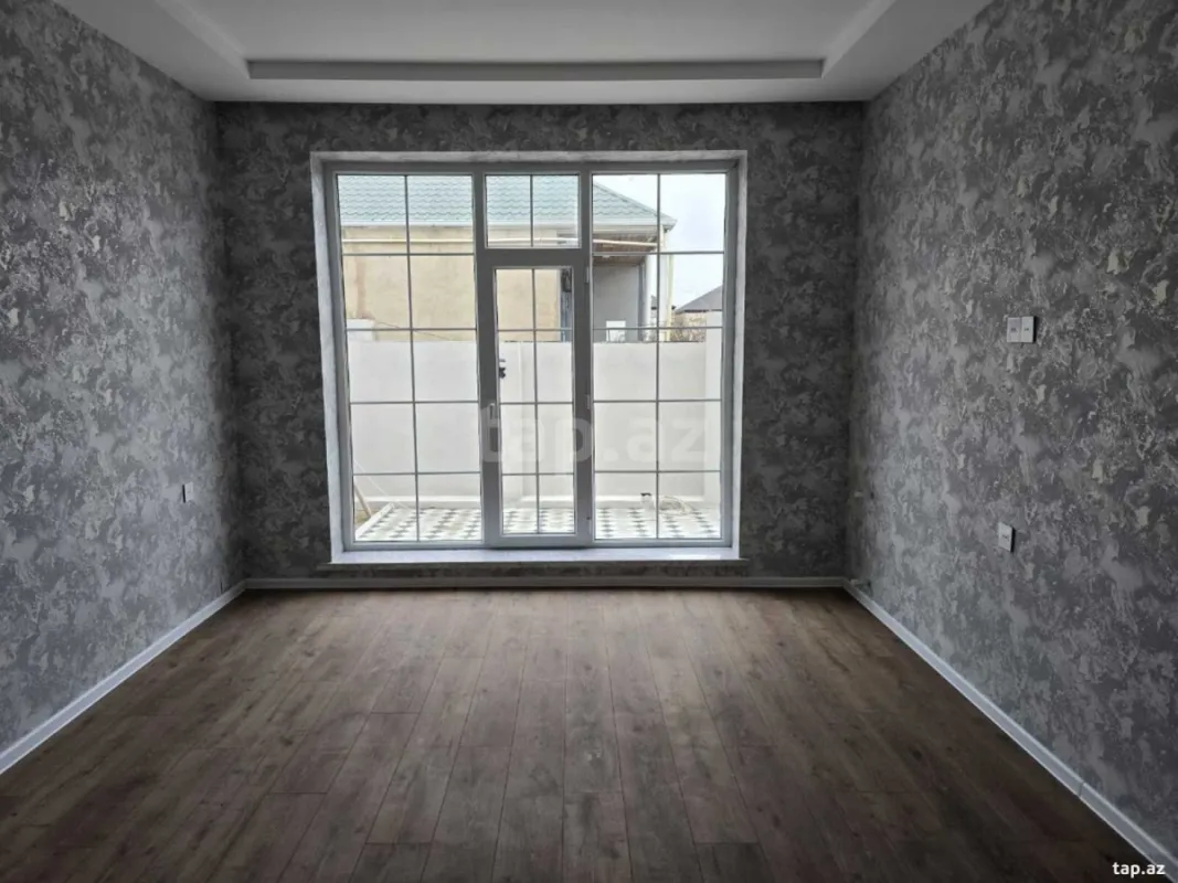 Satılır 5 otaqlı həyət evi